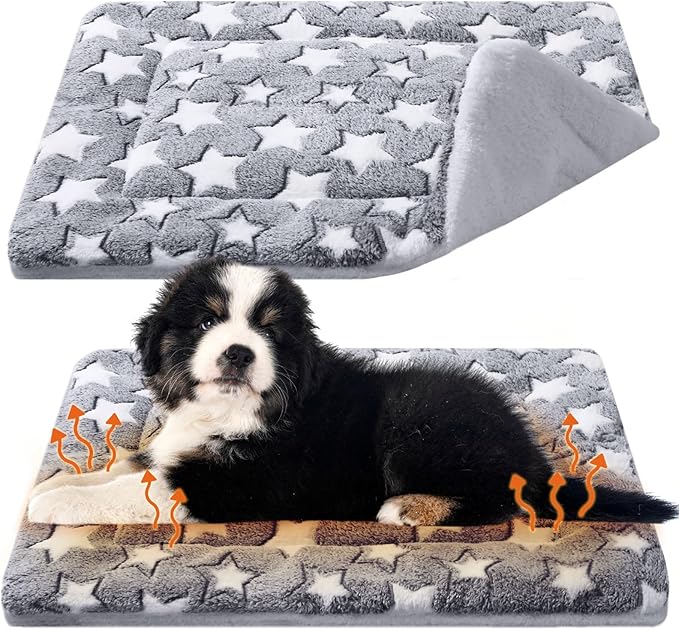 VitalCozy 2 Pack Self Warming Cat Mat Self Heating Pad Bed Reversible Machine Washable Reflects Body Heat Warm Thermal Pet Pad Crate Blanket for Feral and Indoor Cat(Star,20'' X 30'')